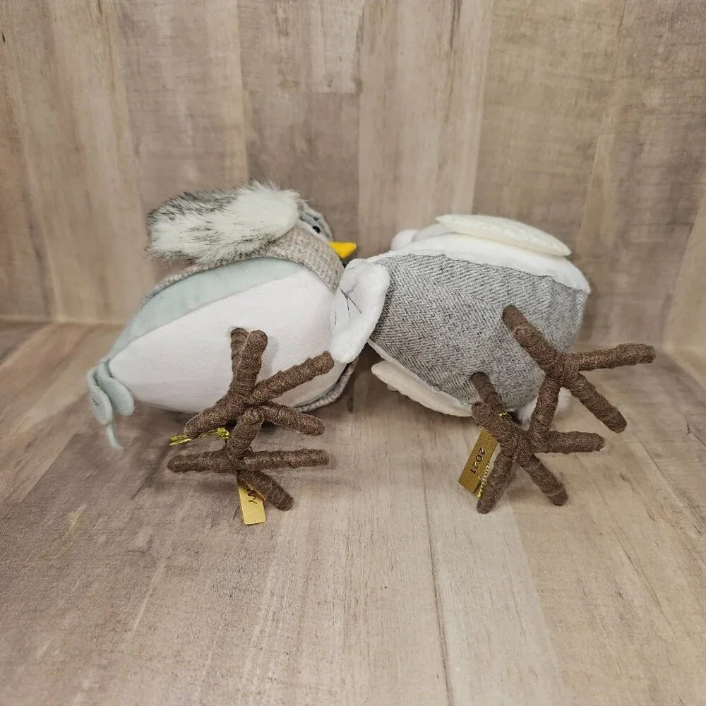Target‎ Birds 2021 Dewy Flurry Holiday Christmas Snowbirds